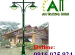 Cột Đèn Trang Trí Sân Vườn Đế Gang Tại Trà Vinh