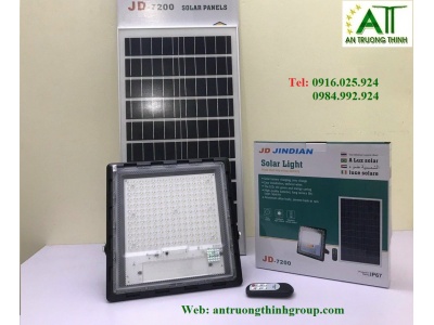 Đèn Pha Led Năng Lượng Mặt Trời NLMT 100W 150W 200W