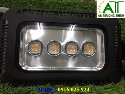 Đèn Pha Led Đường Phố 200W Cao Áp
