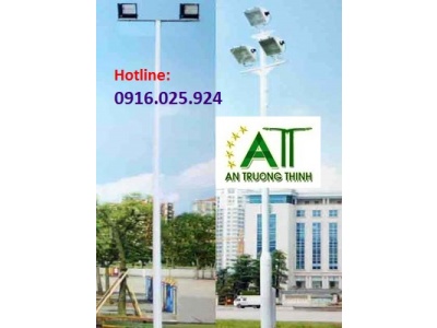 Trụ Đèn Pha Sân Bóng