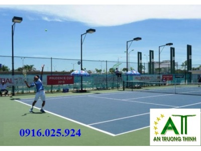 Hình Ảnh Cột Đèn Sân Bóng Tennis