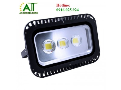 Đèn Pha Led Đường Phố 150W Mắt Lồi